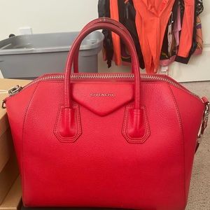 Xtra large Givenchy Bag